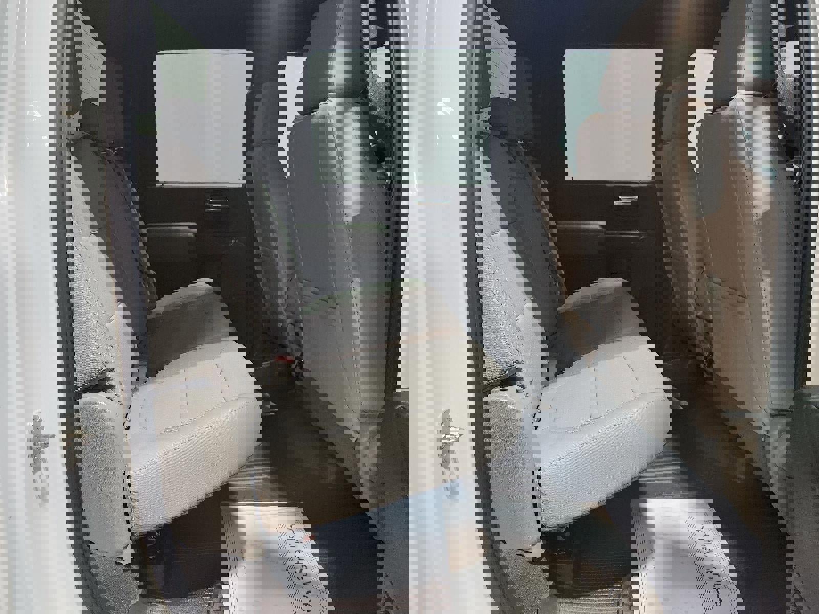 Used 2021 Chevrolet Silverado 3500 LT w/ Convenience Package image 23