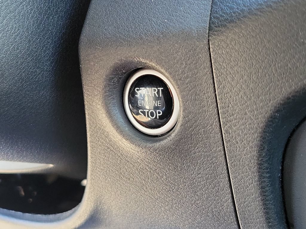 Certified 2024 Nissan Frontier SV RWD image 29