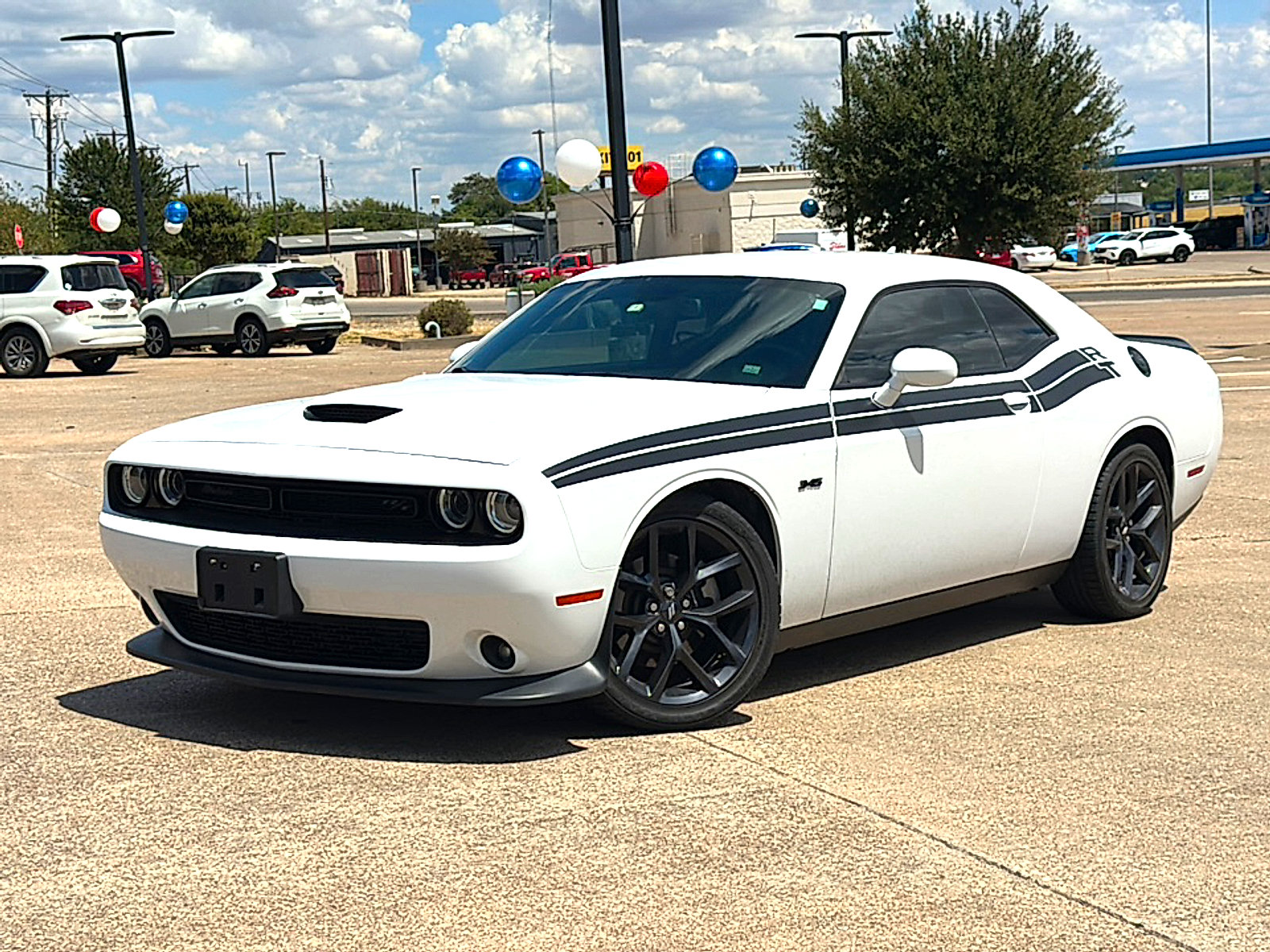 Used 2023 Dodge Challenger R/T w/ Plus Package RWD image 2