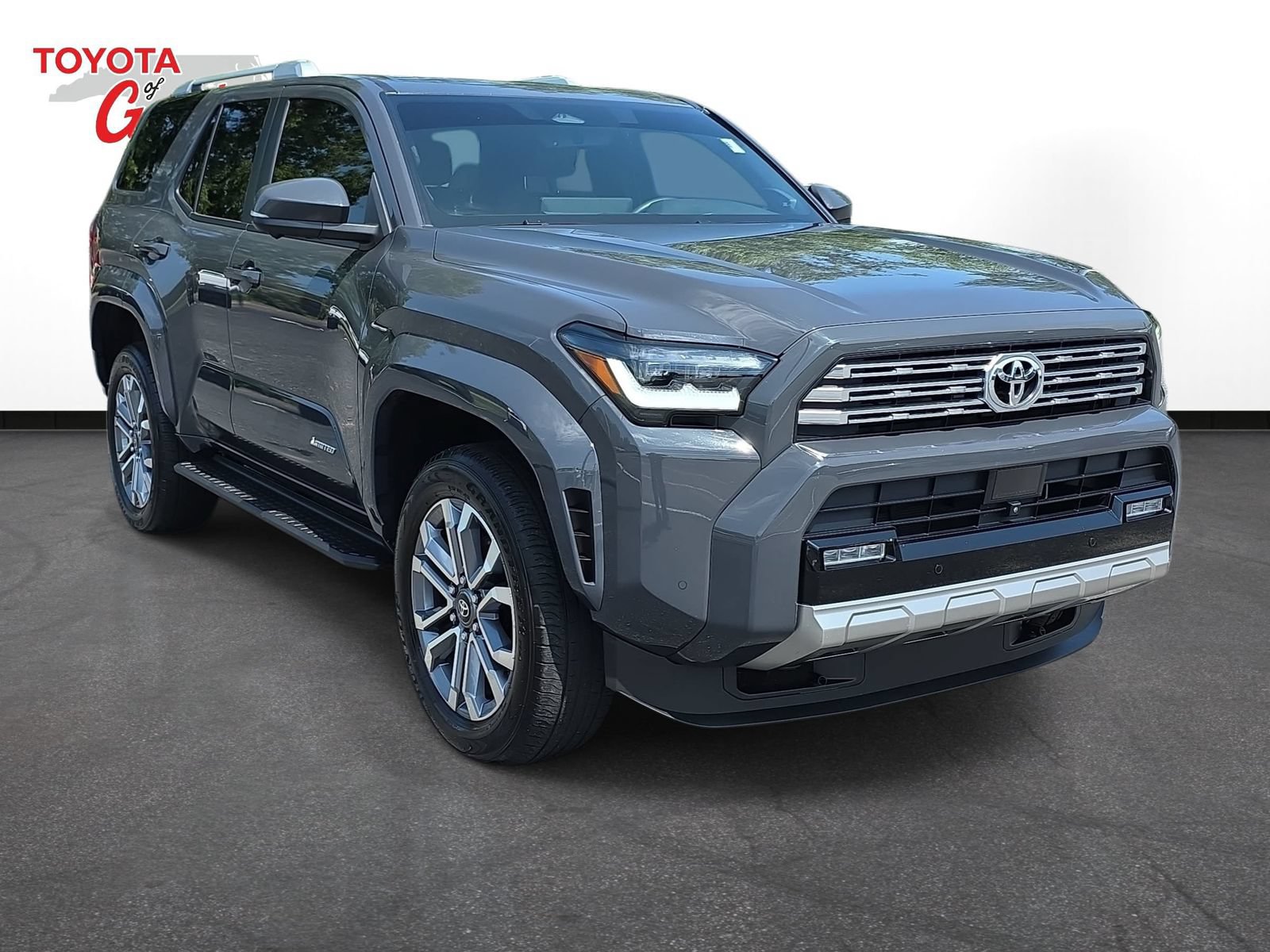 Used 2025 Toyota 4Runner Limited AWD/4WD image 3