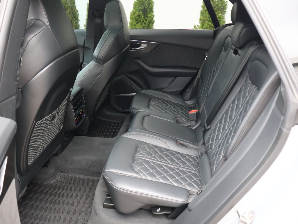 Used 2022 Audi SQ8 Premium Plus AWD/4WD image 12