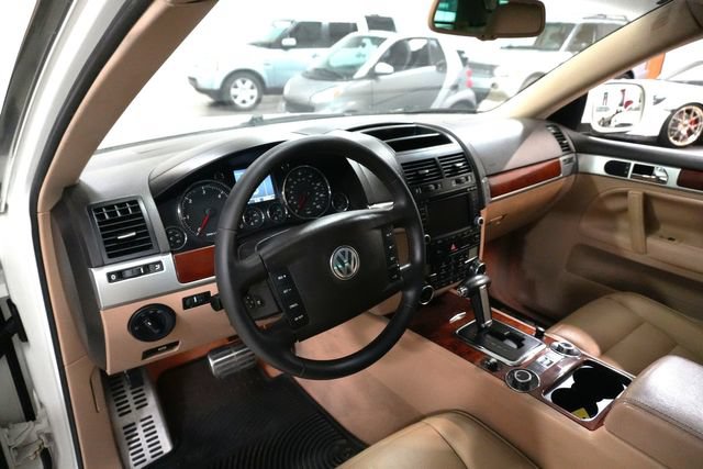 Used 2006 Volkswagen Touareg V10 TDI AWD/4WD image 30