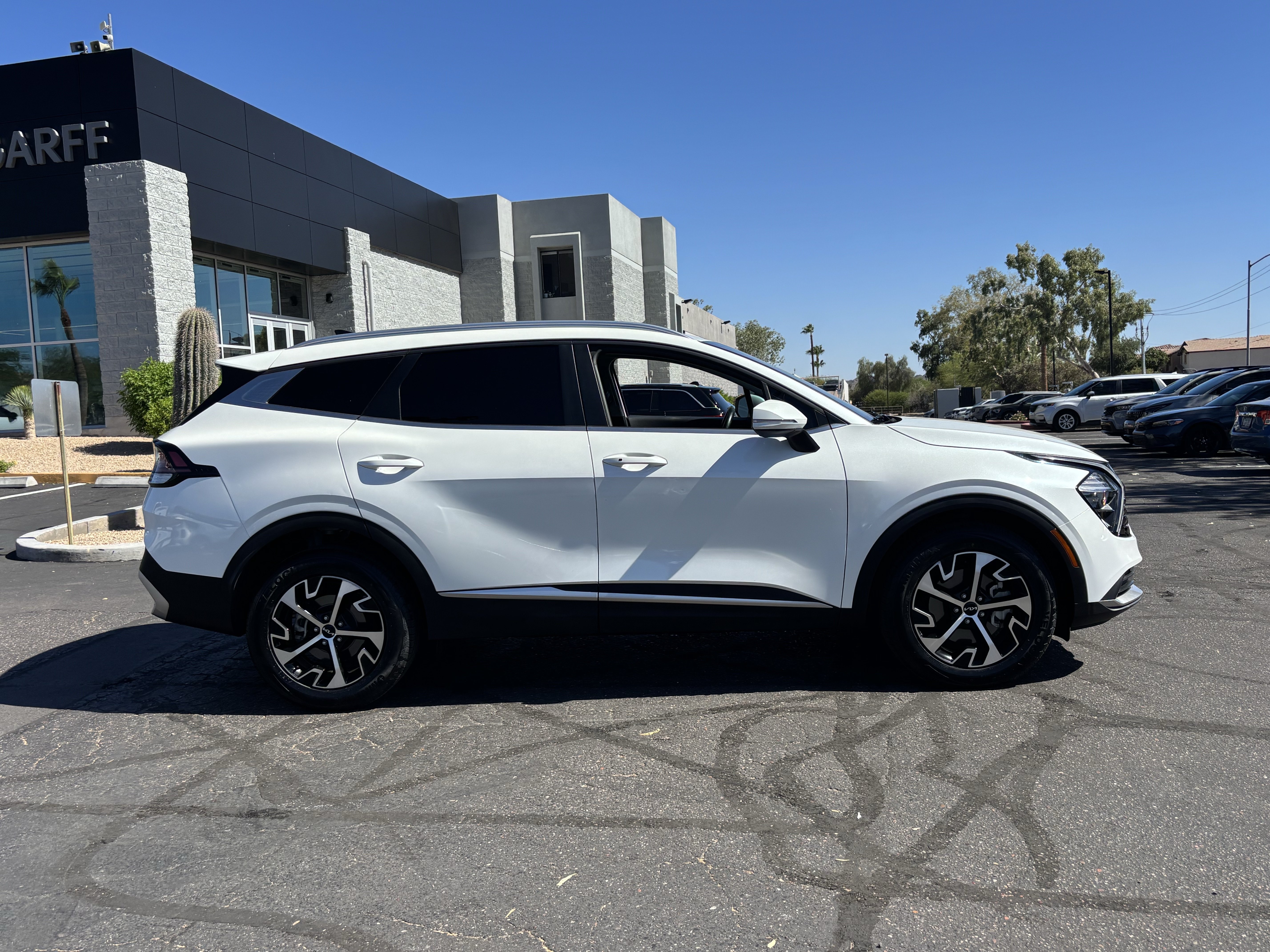 Certified 2023 Kia Sportage EX AWD/4WD image 2