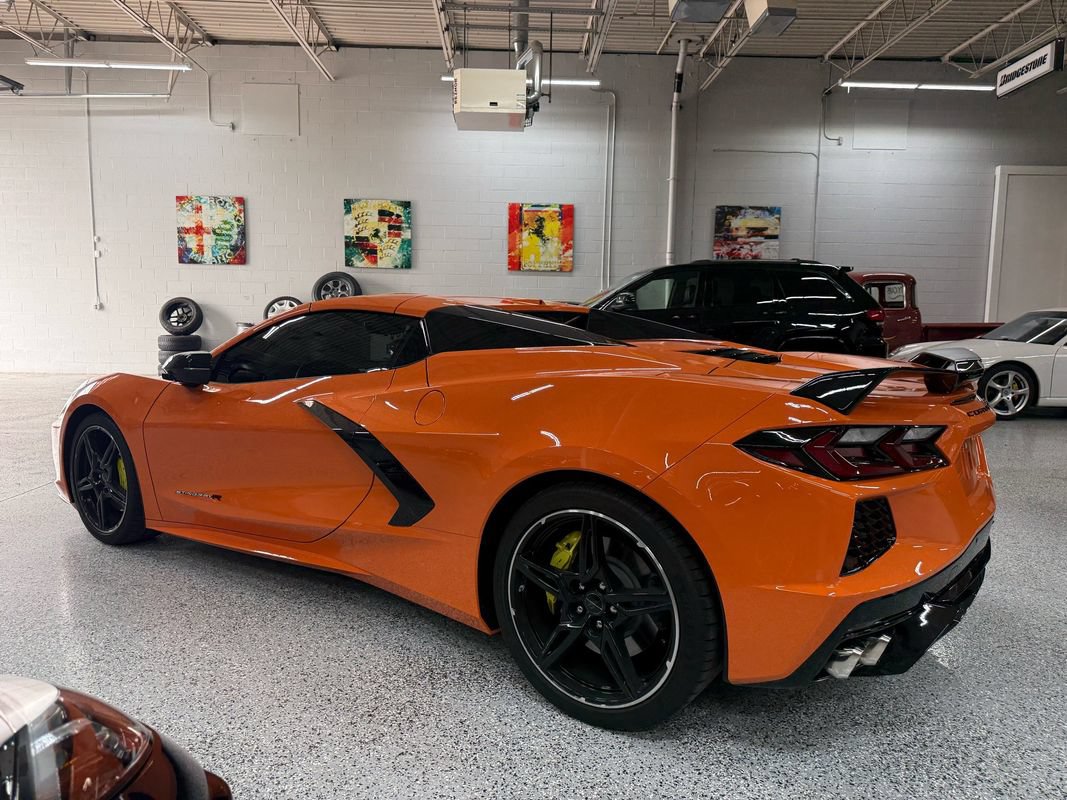 Used 2022 Chevrolet Corvette Stingray Preferred Conv w/ Z51 Performance Package RWD image 5