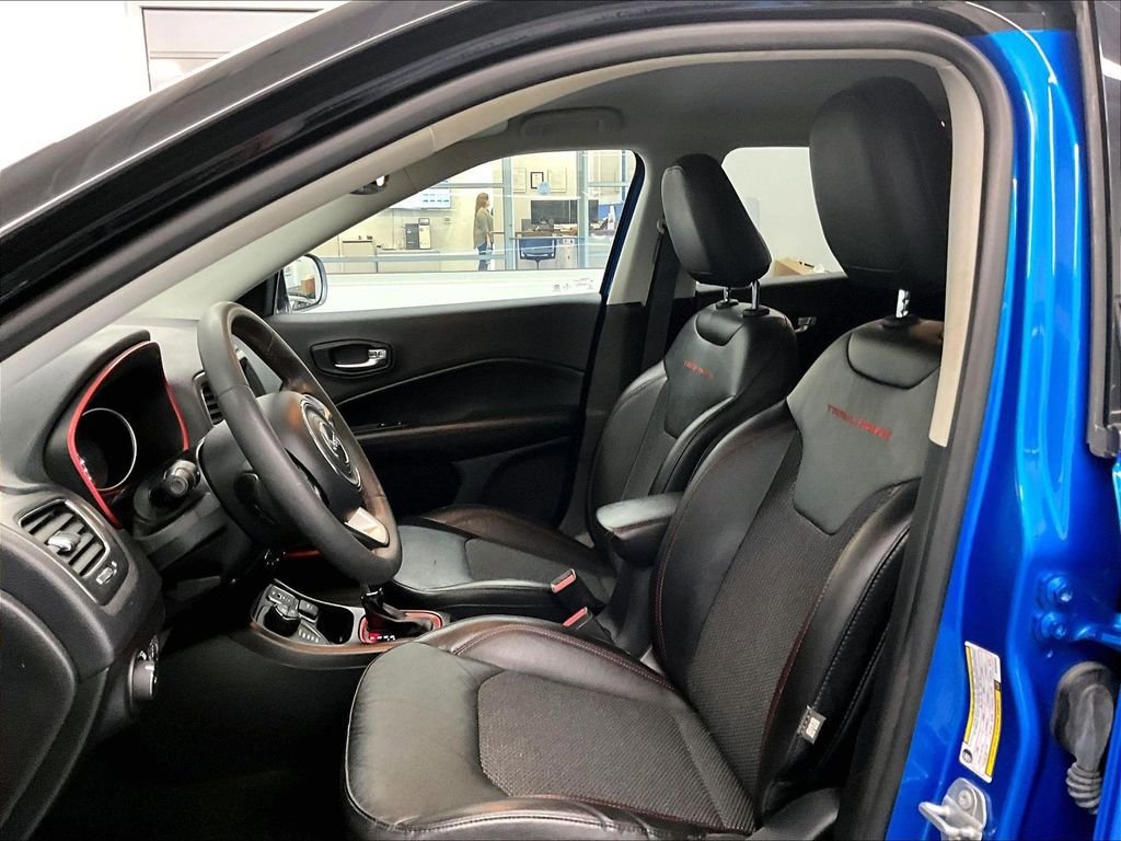 Used 2021 Jeep Compass Trailhawk w/ Trailer Tow Group AWD/4WD image 9