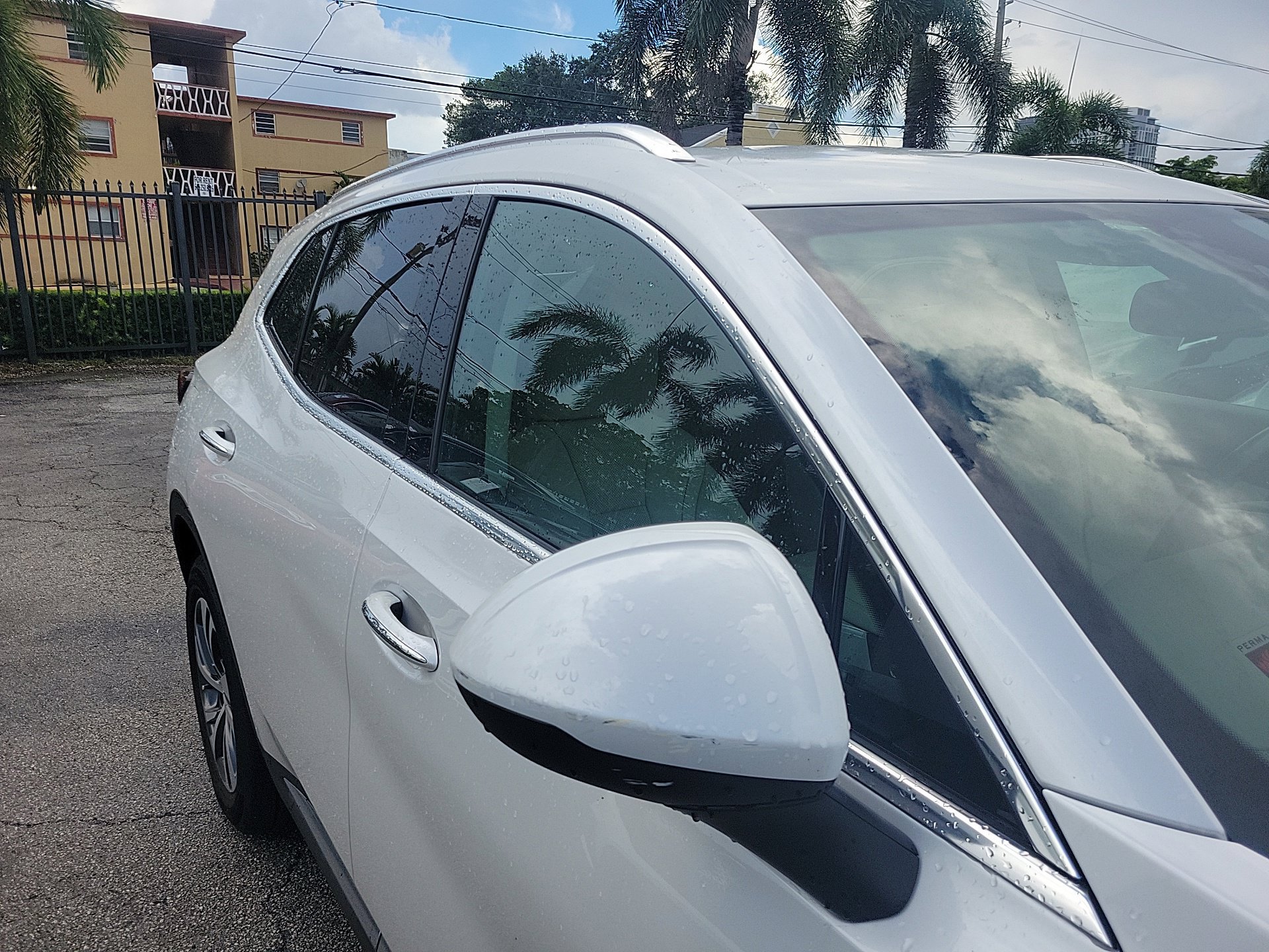 Used 2023 Buick Envision Essence AWD/4WD image 6