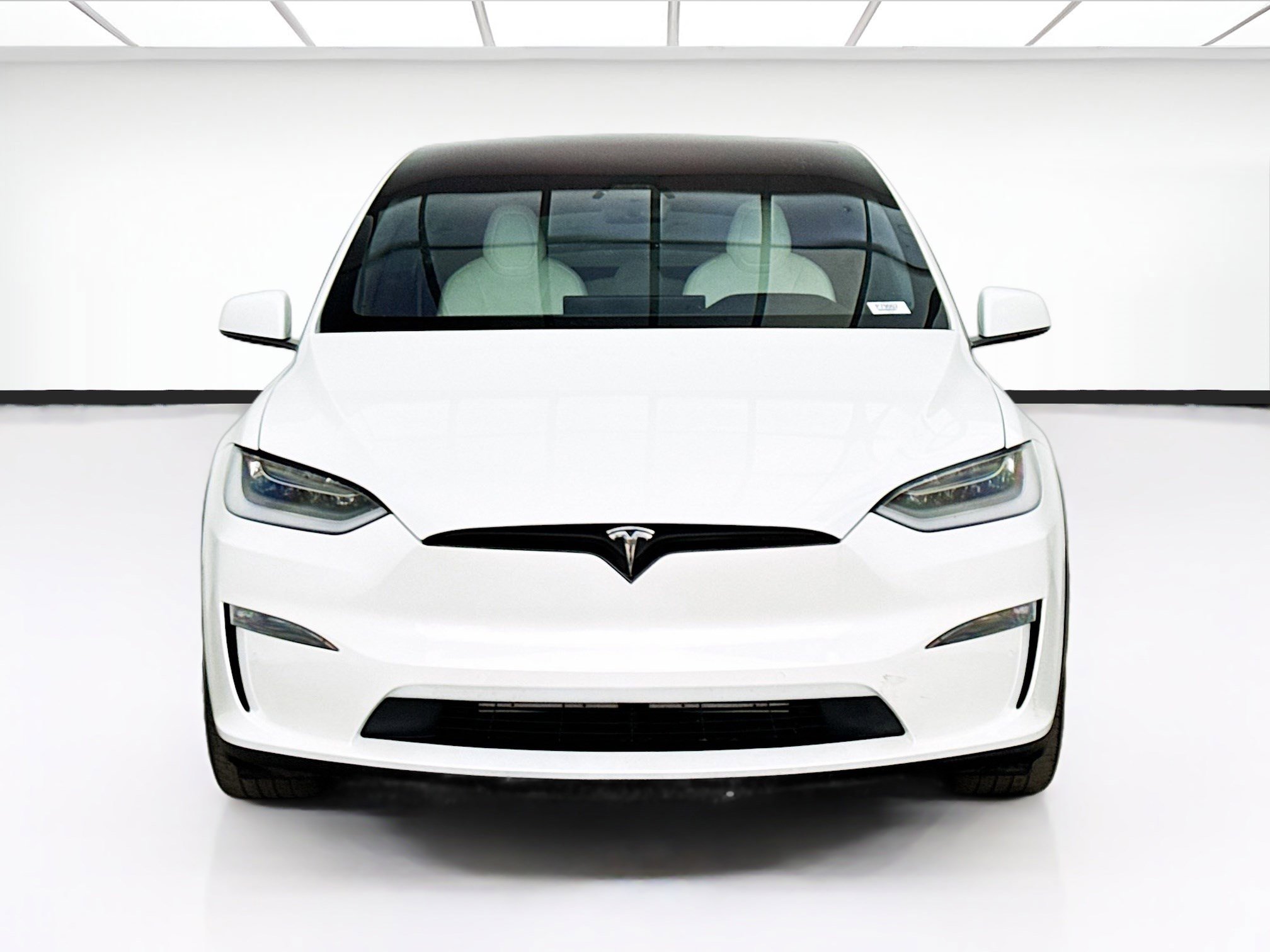 Used 2022 Tesla Model X AWD/4WD image 2