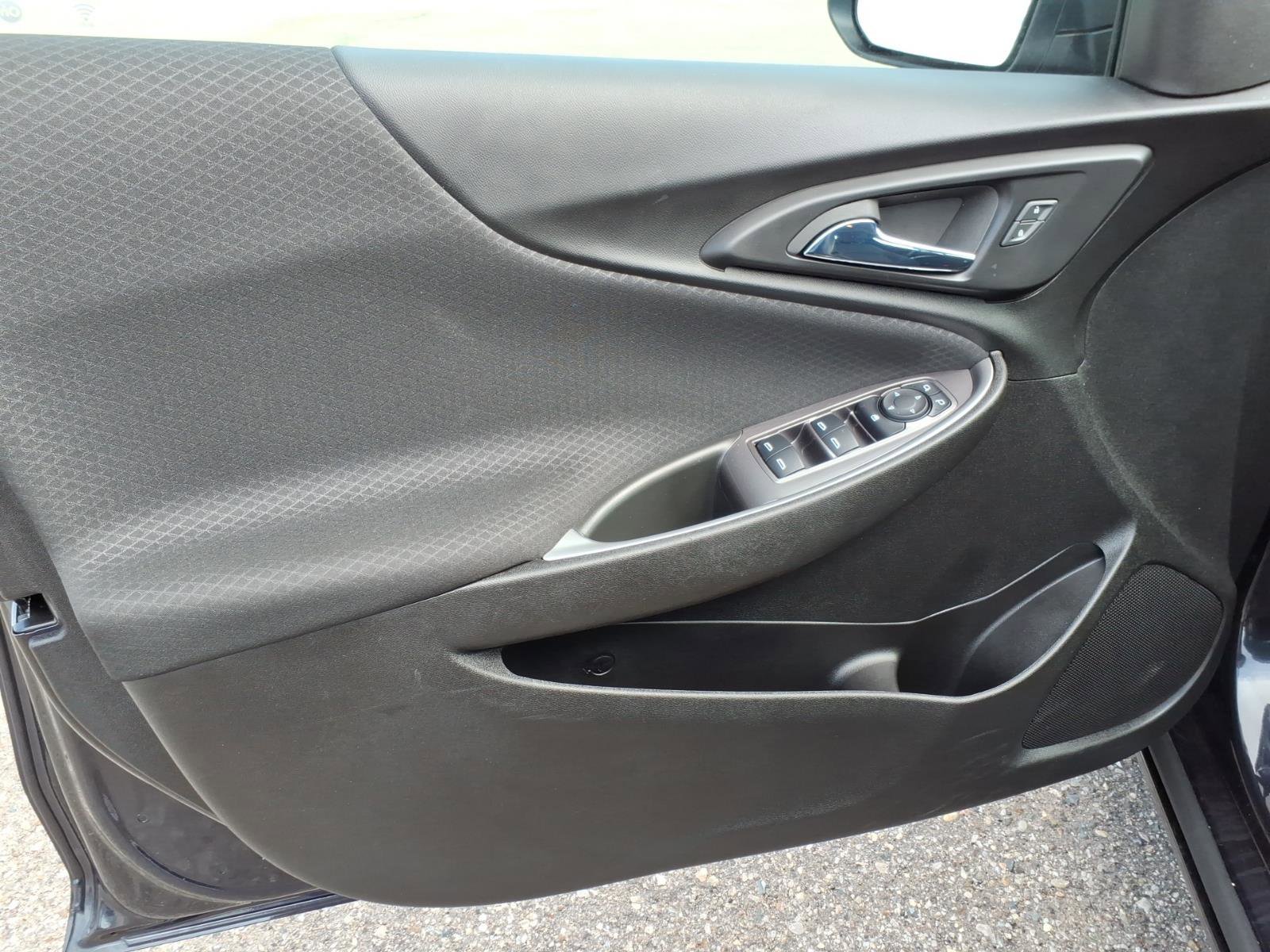 Used 2022 Chevrolet Malibu RS image 15