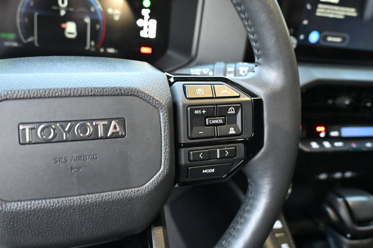 Used 2024 Toyota Land Cruiser 1958 image 28