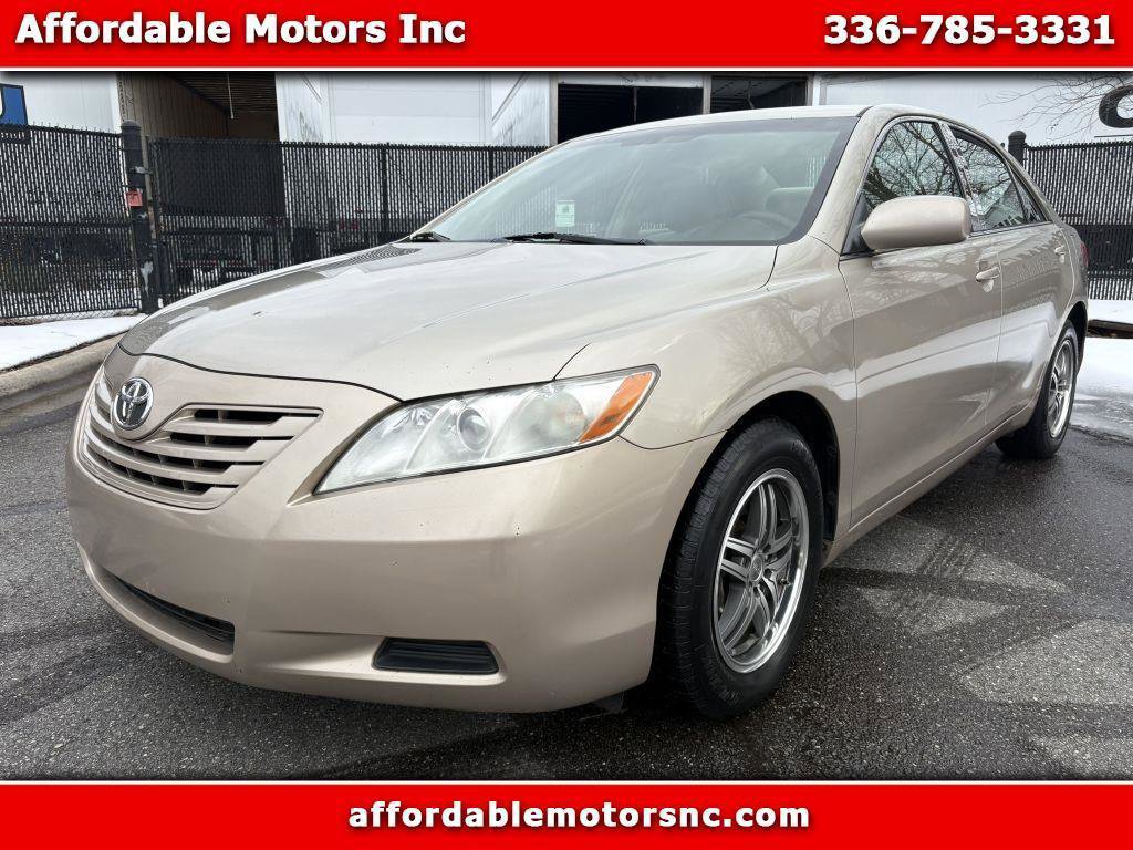 Used 2007 Toyota Camry XLE image 1