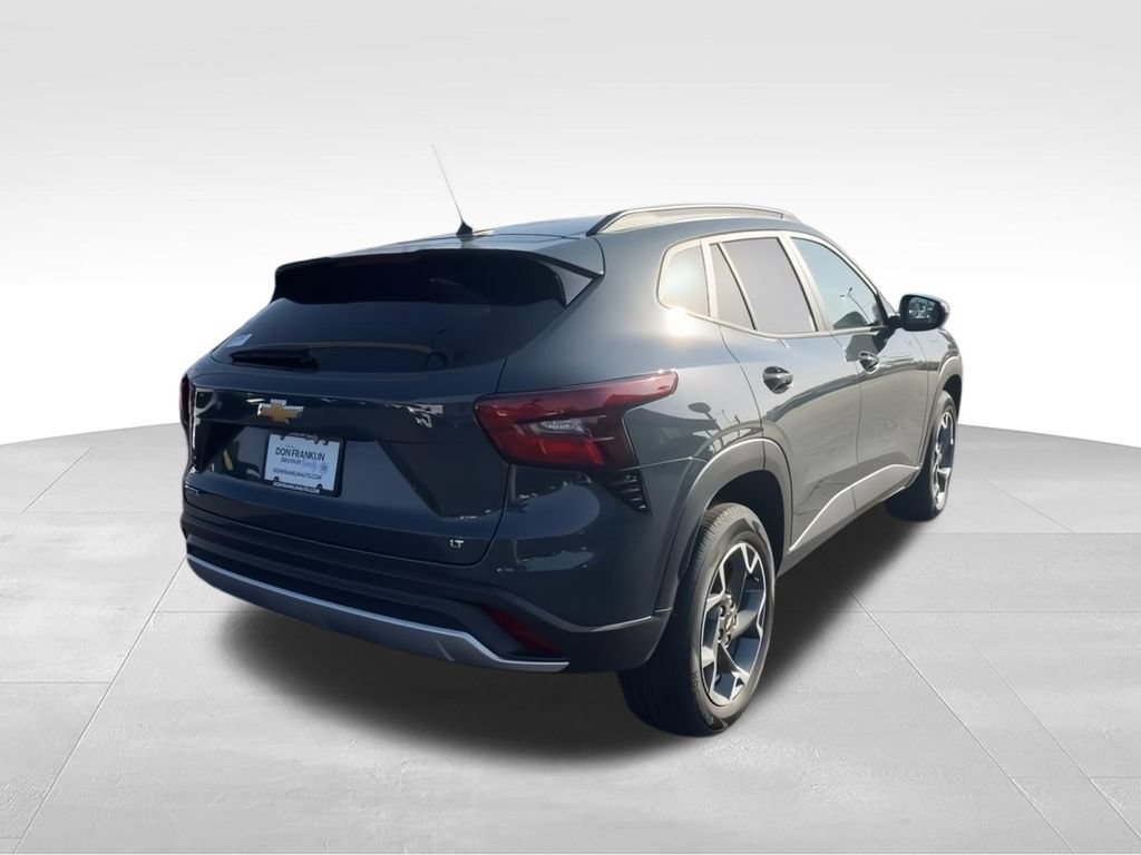 Used 2025 Chevrolet Trax LT w/ Driver Confidence Package FWD image 7