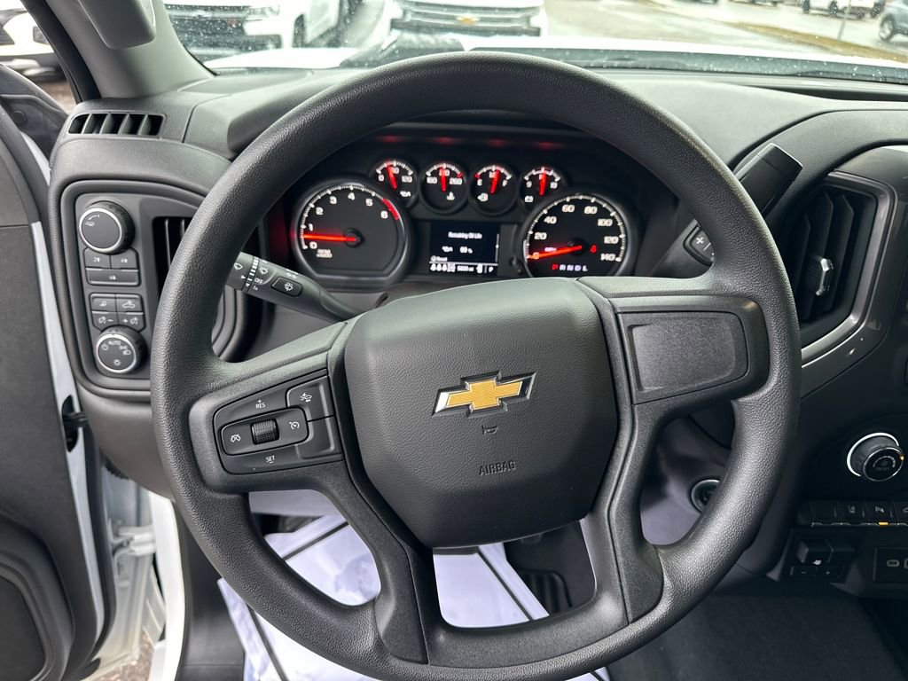 Used 2025 Chevrolet Silverado 2500 Custom w/ Custom Value Package image 14