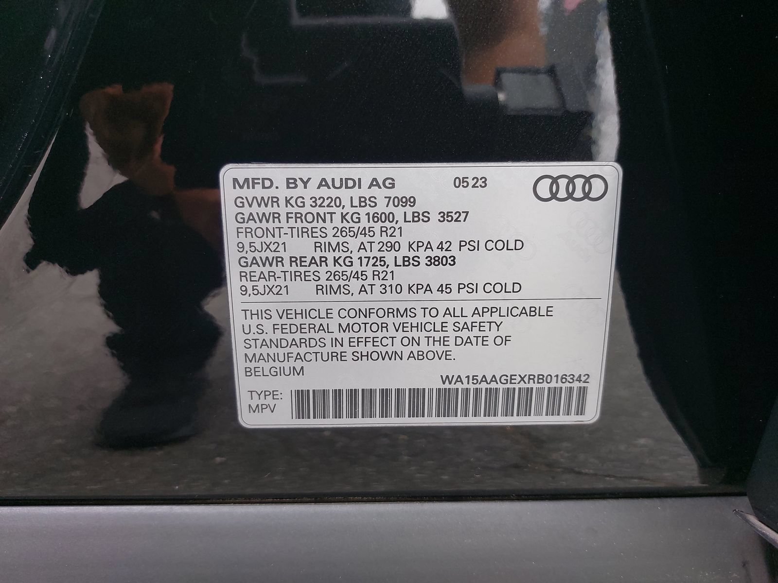 Used 2024 Audi Q8 e-tron Premium Plus w/ Premium Plus Package AWD/4WD image 41