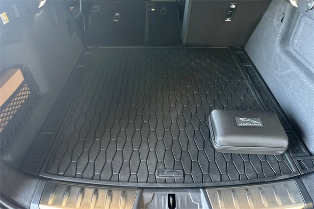 New 2026 Jaguar F-PACE R-Dynamic S image 14