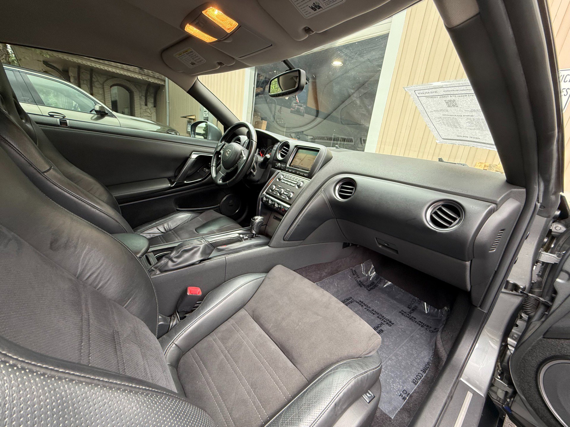 Used 2012 Nissan GT-R Premium AWD/4WD image 13
