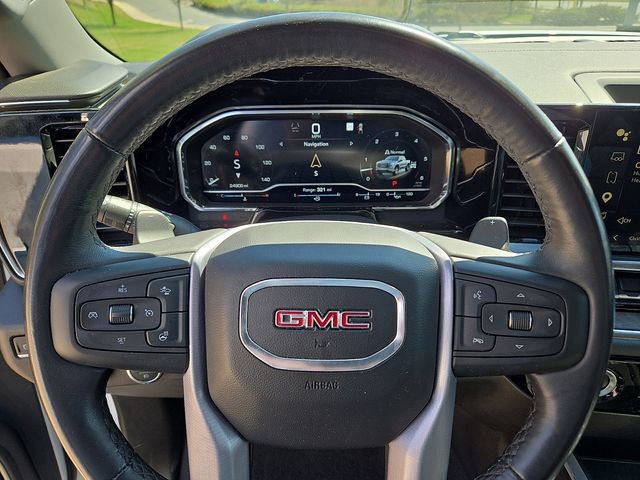 Used 2023 GMC Sierra 1500 SLT w/ SLT Premium Package image 4