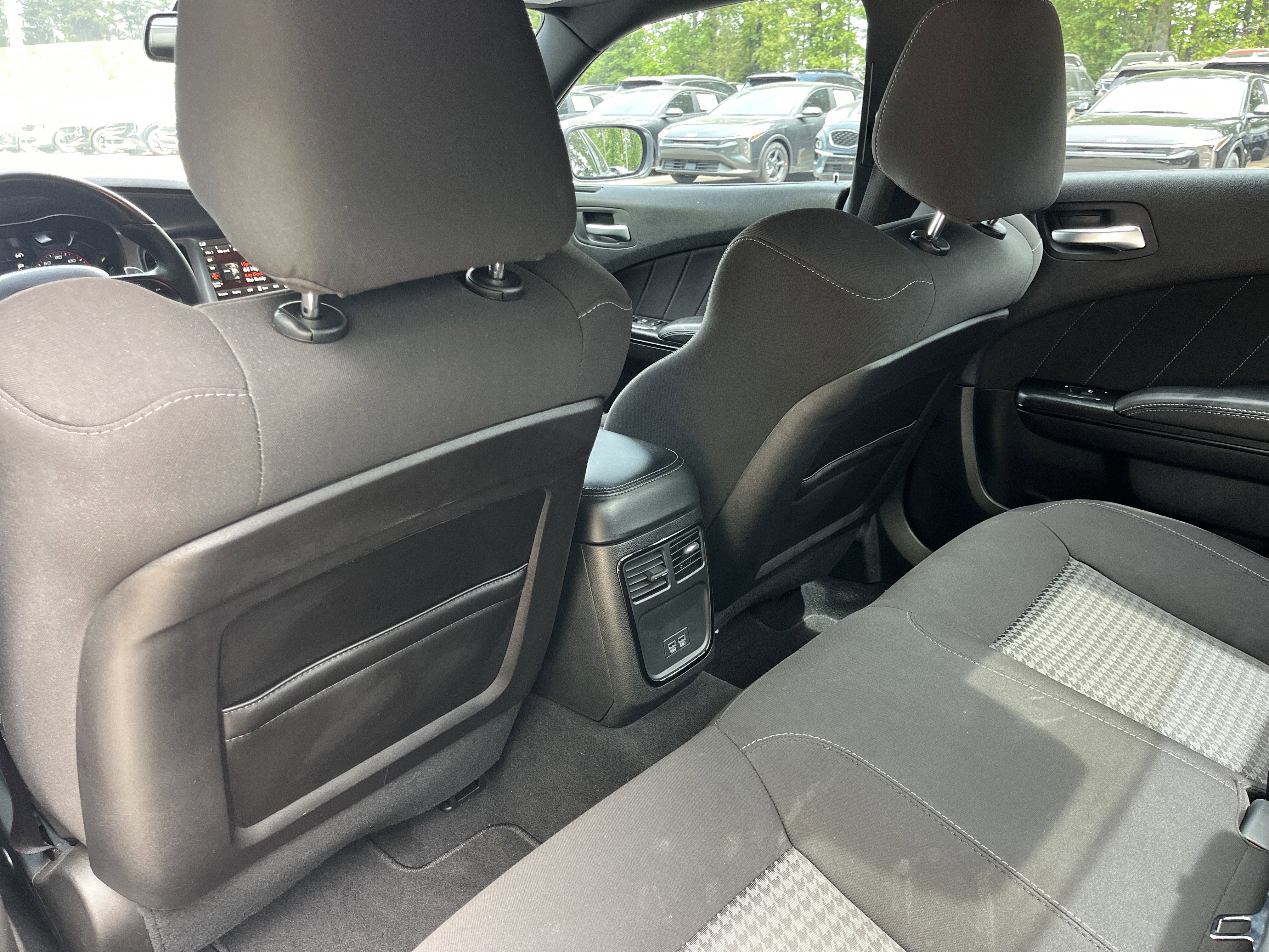 Used 2023 Dodge Charger R/T w/ Blacktop Package image 18