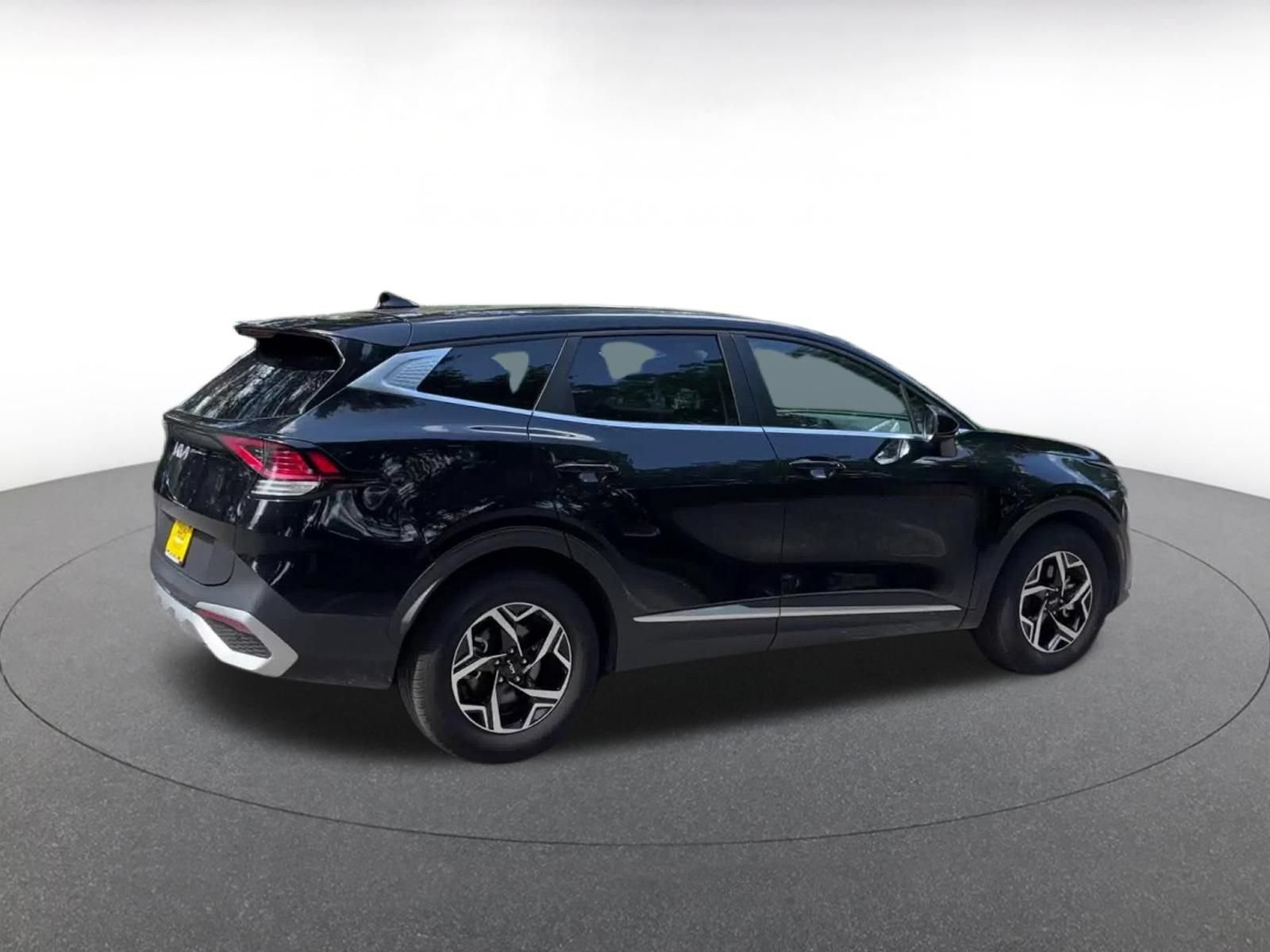 Used 2025 Kia Sportage LX FWD image 14