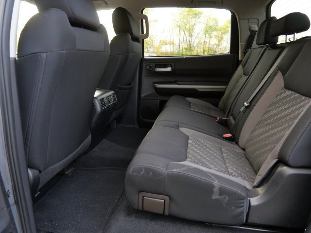 Used 2019 Toyota Tundra SR5 w/ SR5 Upgrade Package AWD/4WD image 19
