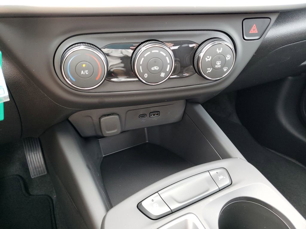 New 2026 Chevrolet Trax LS image 20