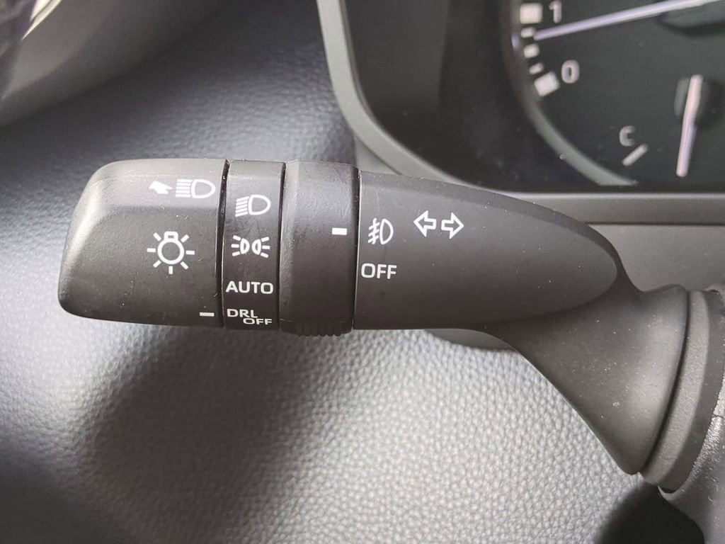 Used 2024 Toyota Tundra SR5 w/ SR5 Premium Package image 27