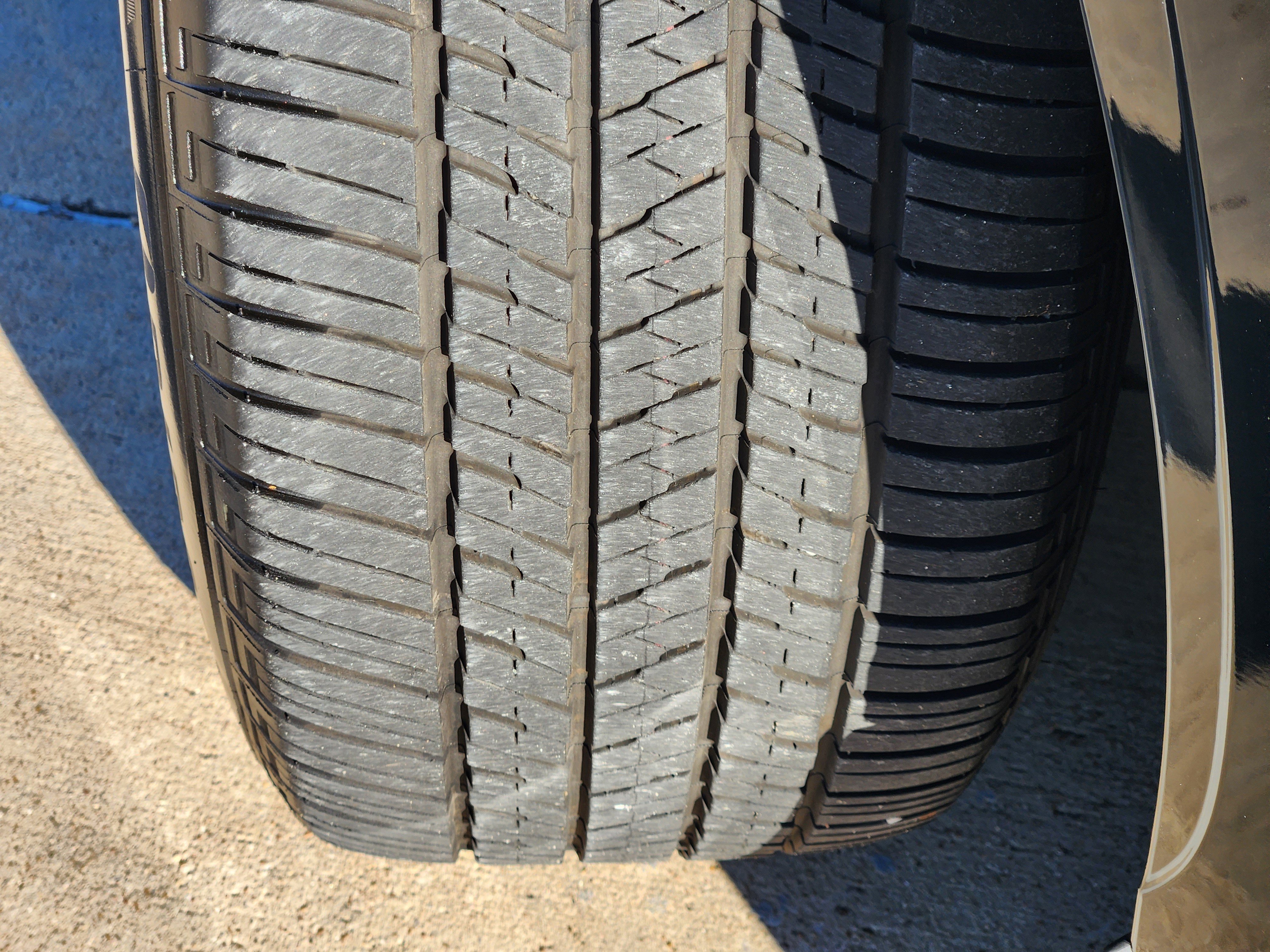 Used 2024 Lexus RZ 450e Premium image 11