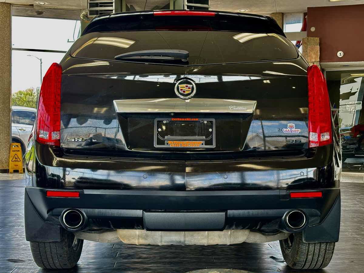 Used 2015 Cadillac SRX Premium w/ LPO, Protection Package FWD image 14