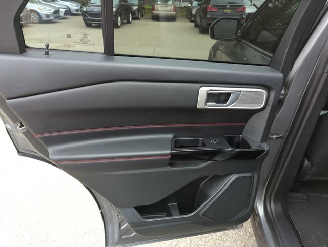 Certified 2023 Ford Explorer ST-Line AWD/4WD image 13