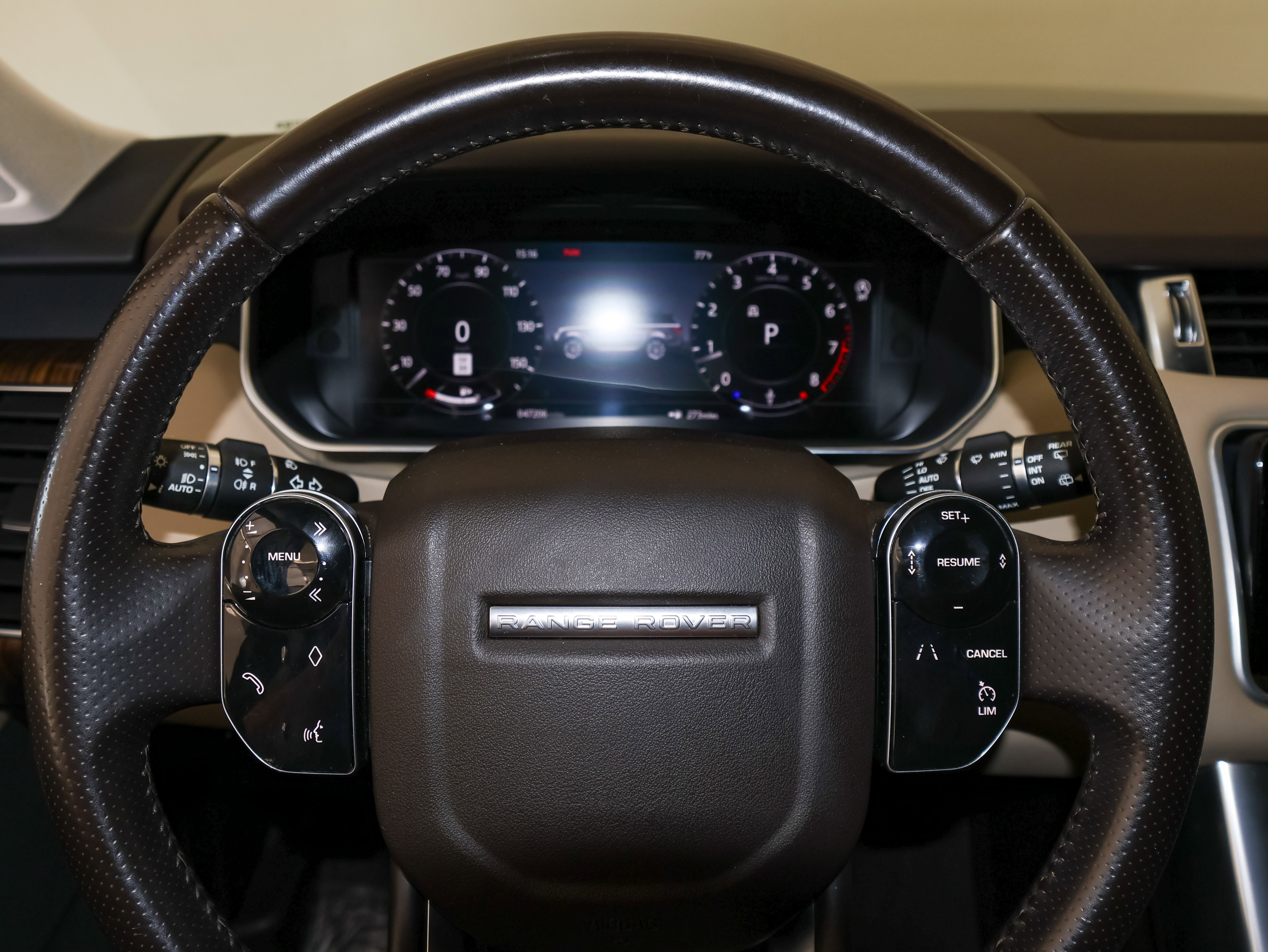 Used 2020 Land Rover Range Rover Sport HSE image 34