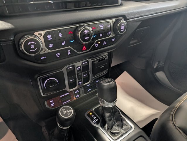 Used 2024 Jeep Wrangler Unlimited Rubicon 392 AWD/4WD image 24