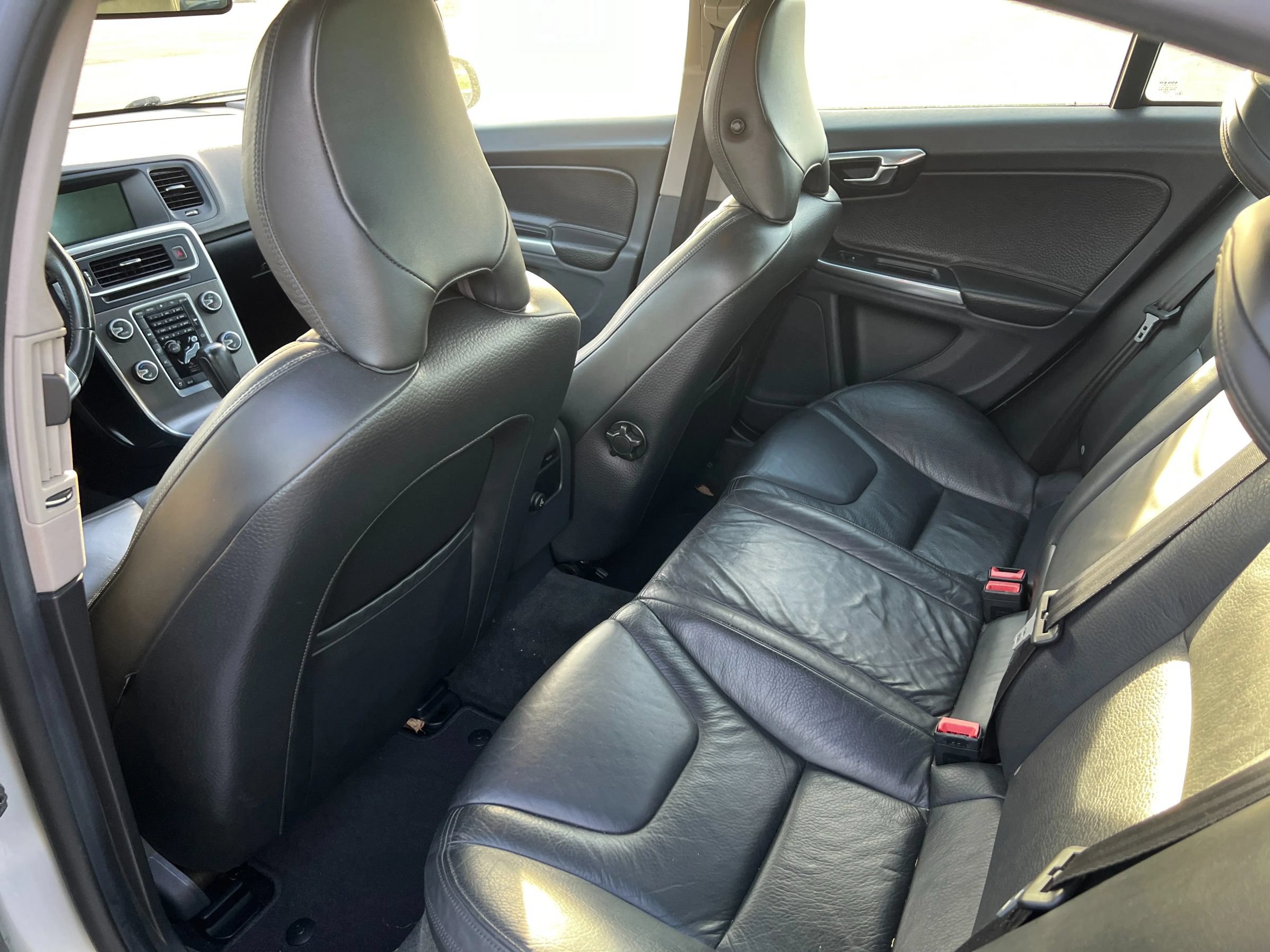 Used 2012 Volvo S60 T5 FWD image 23