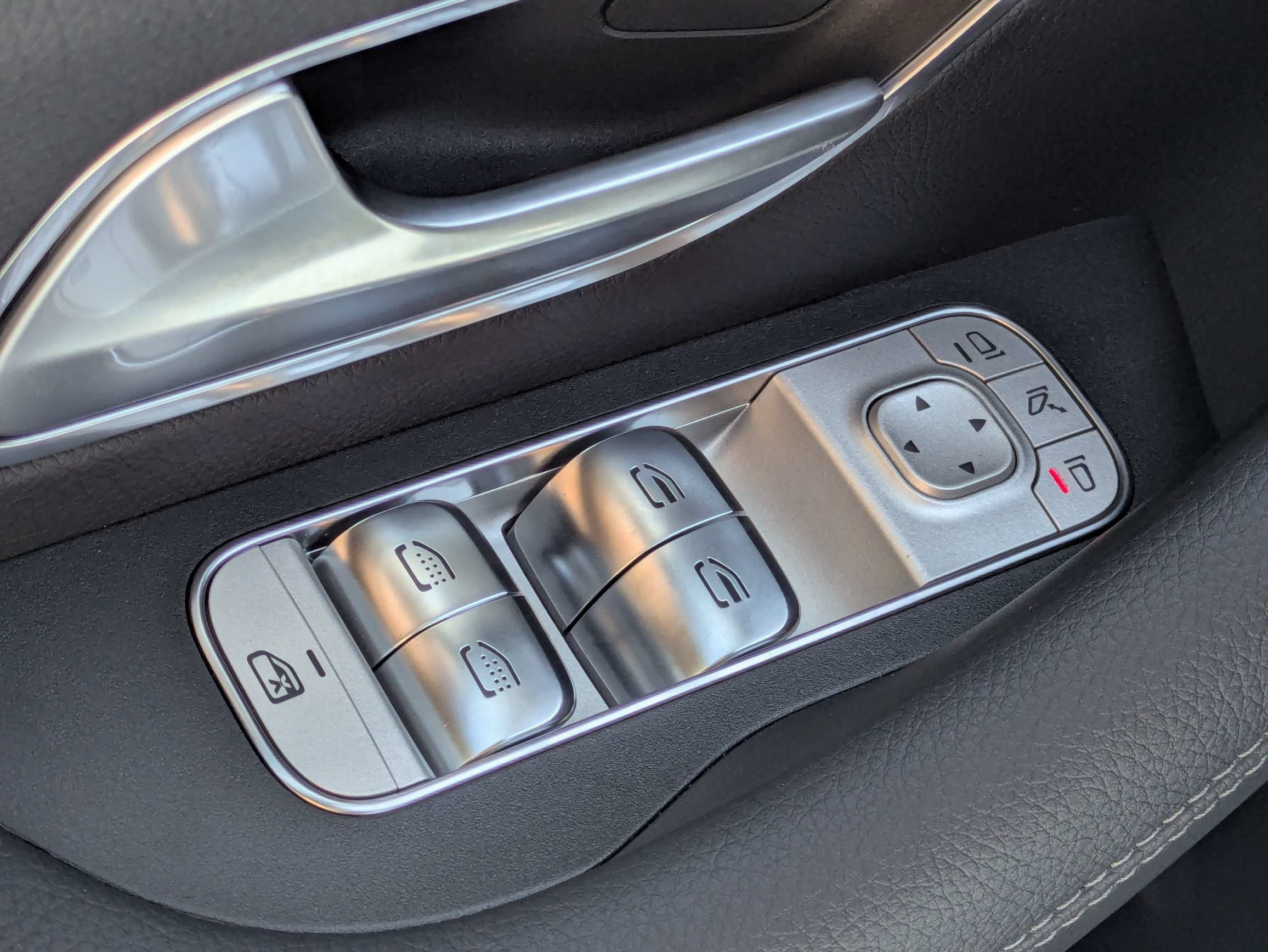 New 2027 Mercedes-Benz GLS 450 4MATIC image 23
