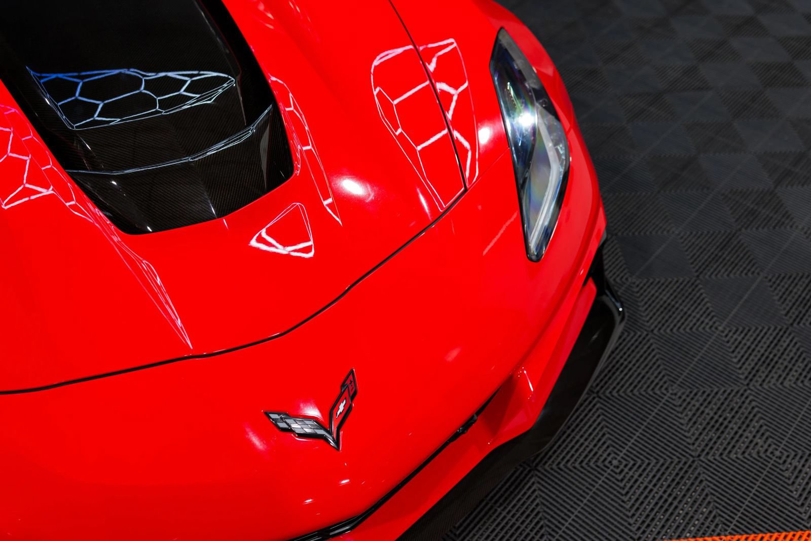 Used 2019 Chevrolet Corvette ZR1 RWD image 8