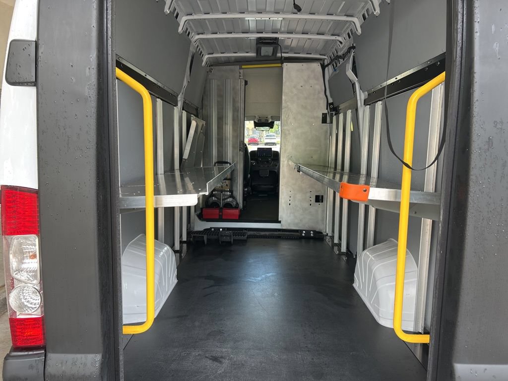 Used 2024 RAM ProMaster 3500 w/ Delivery Van Package FWD image 32