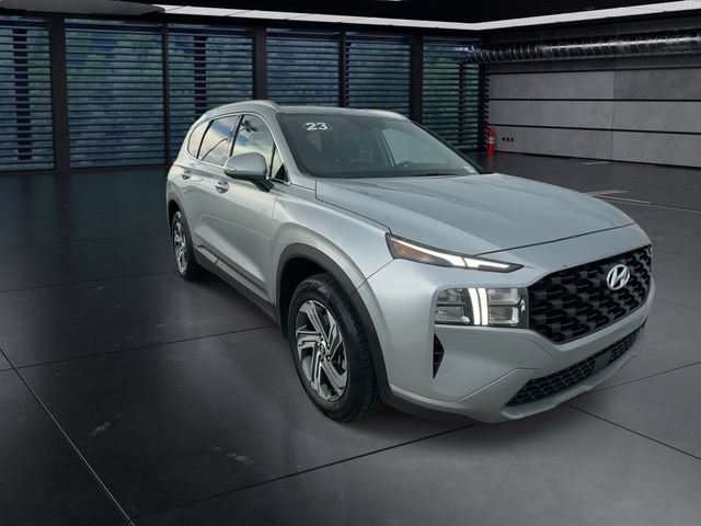 Used 2023 Hyundai Santa Fe SEL FWD image 2