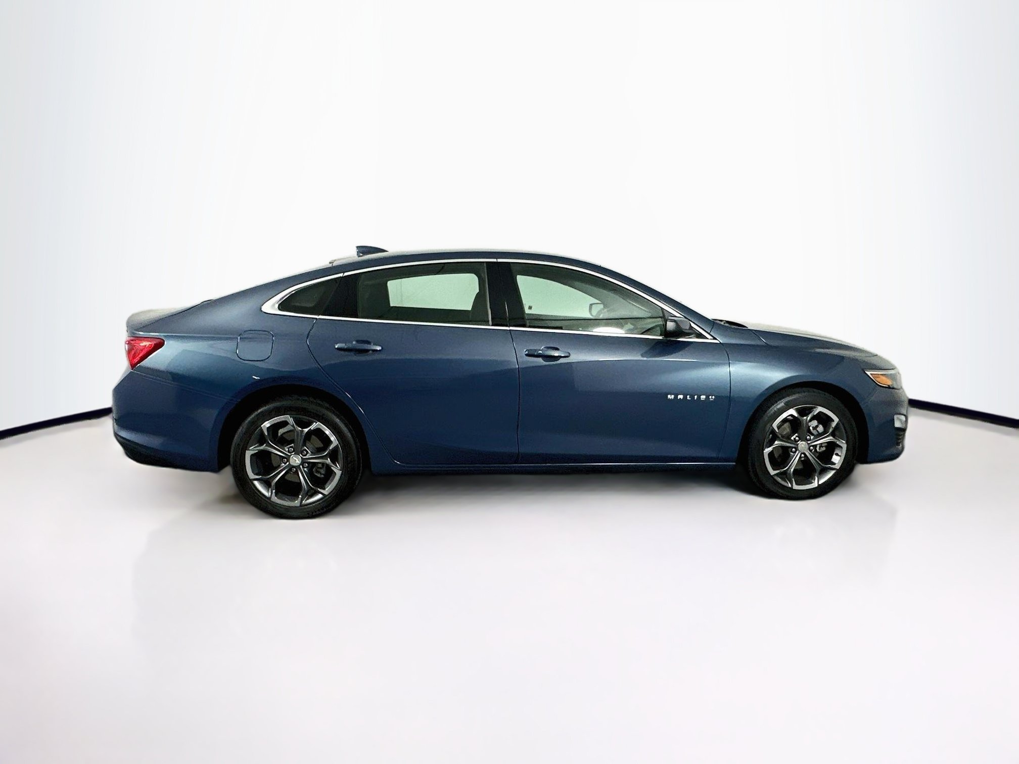 Used 2024 Chevrolet Malibu LT FWD image 10