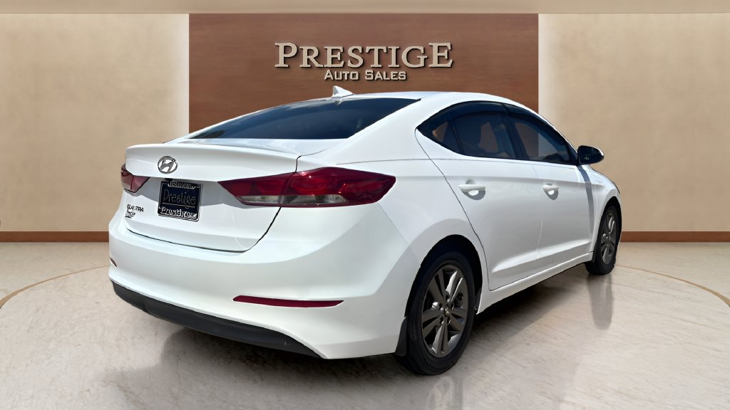 Used 2018 Hyundai Elantra SEL FWD image 18