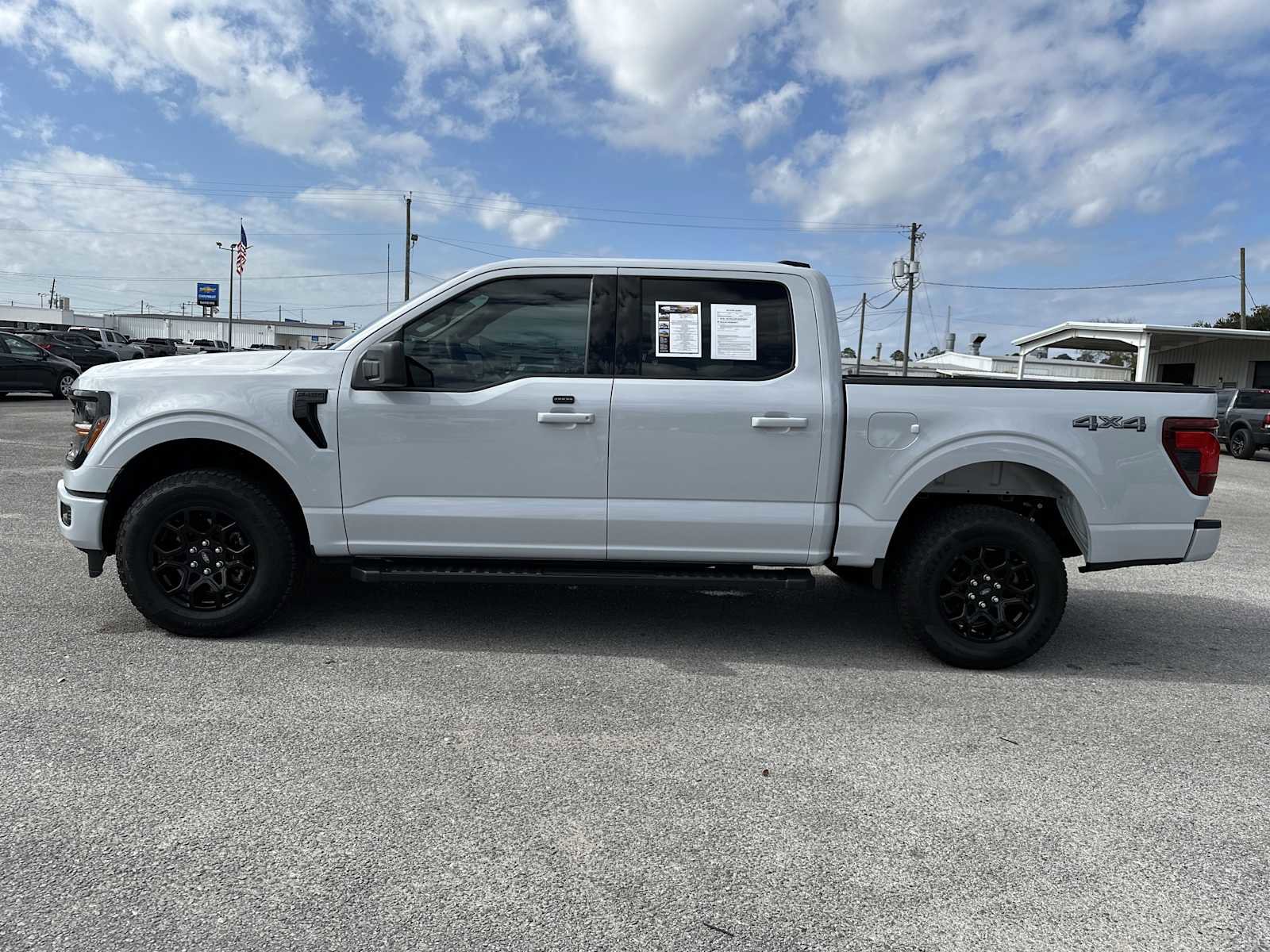 Used 2025 Ford F150 XLT w/ Equipment Group 301A Standard image 5