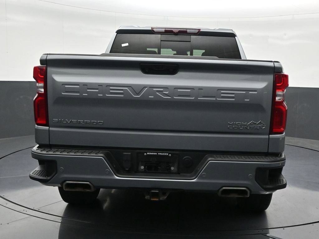 Used 2023 Chevrolet Silverado 1500 High Country image 4