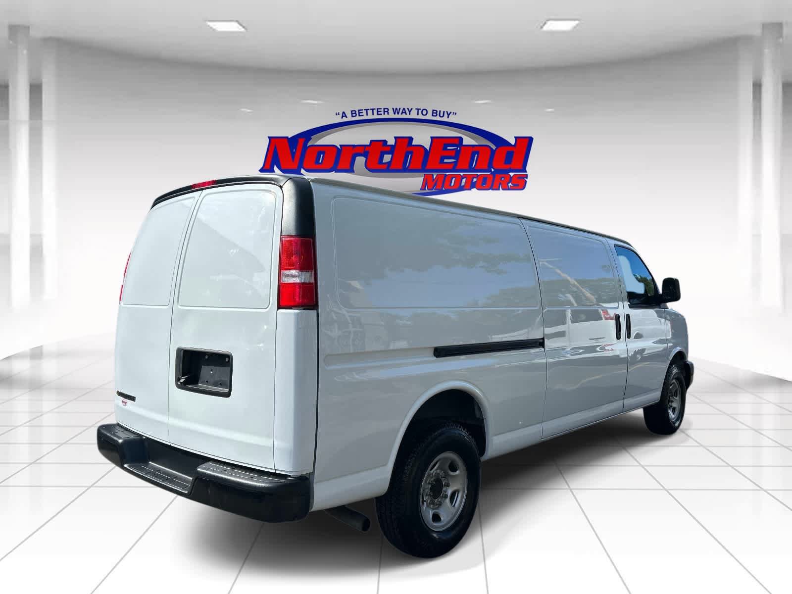 Used 2023 Chevrolet Express 2500 Extended w/ Driver Convenience Package RWD image 3