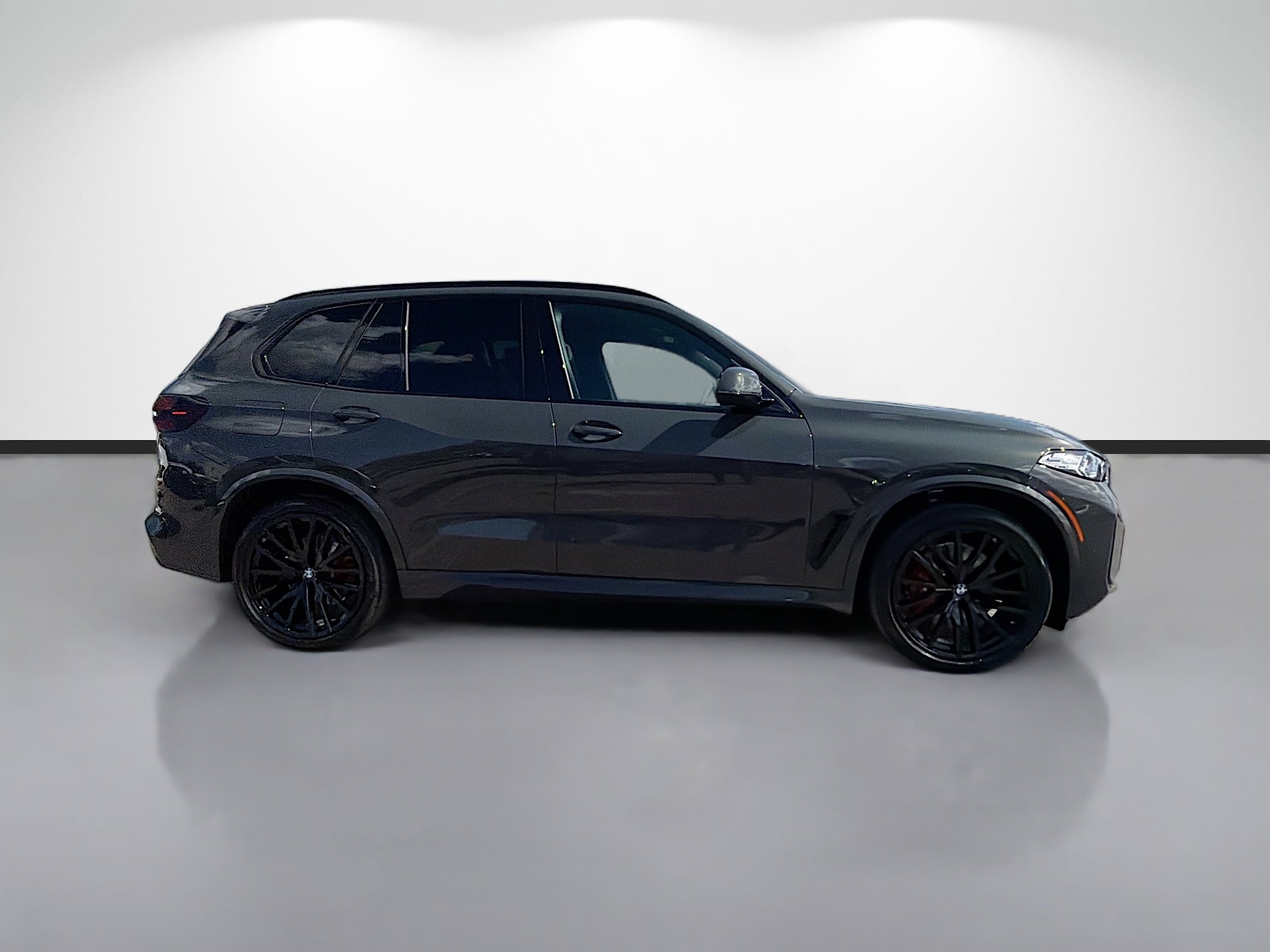 New 2026 BMW X5 xDrive40i w/ M Sport Package image 2
