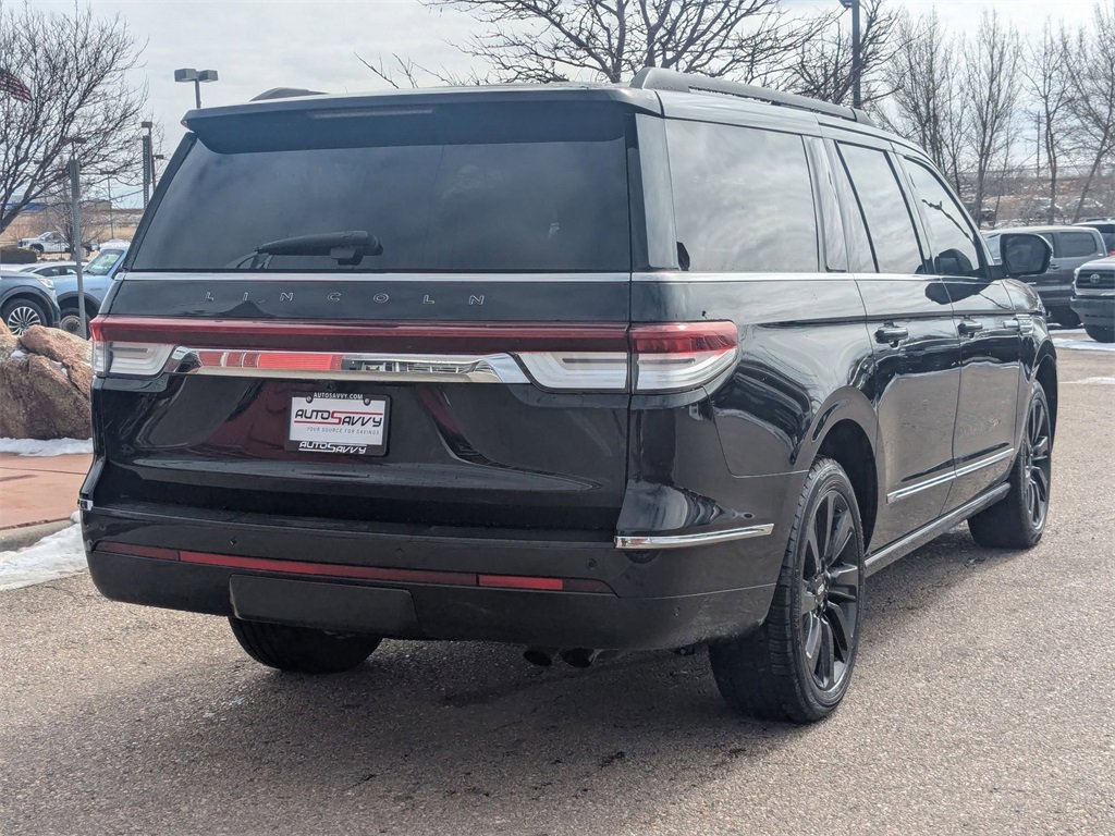Used 2022 Lincoln Navigator L Reserve image 3