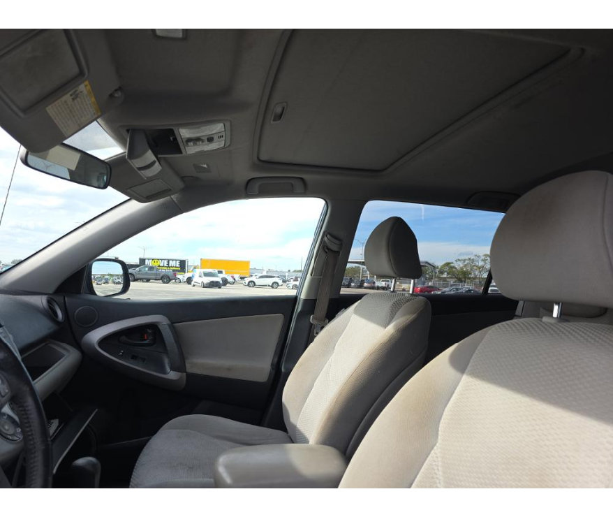 Used 2008 Toyota RAV4 Limited image 11