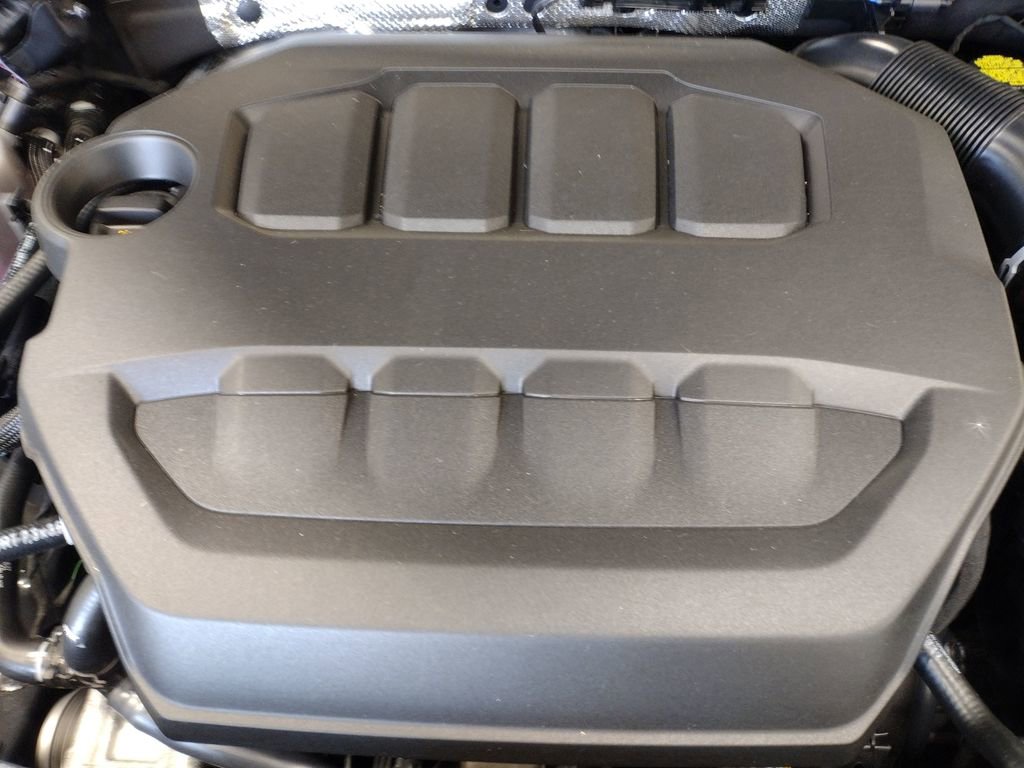 New 2026 Volkswagen GTI SE image 9