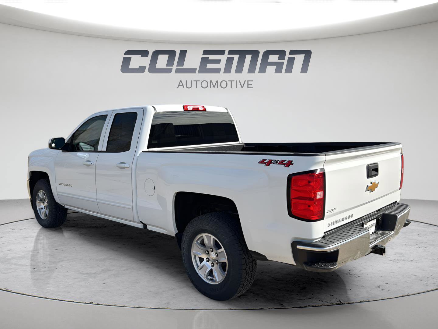 Used 2019 Chevrolet Silverado 1500 LT image 3