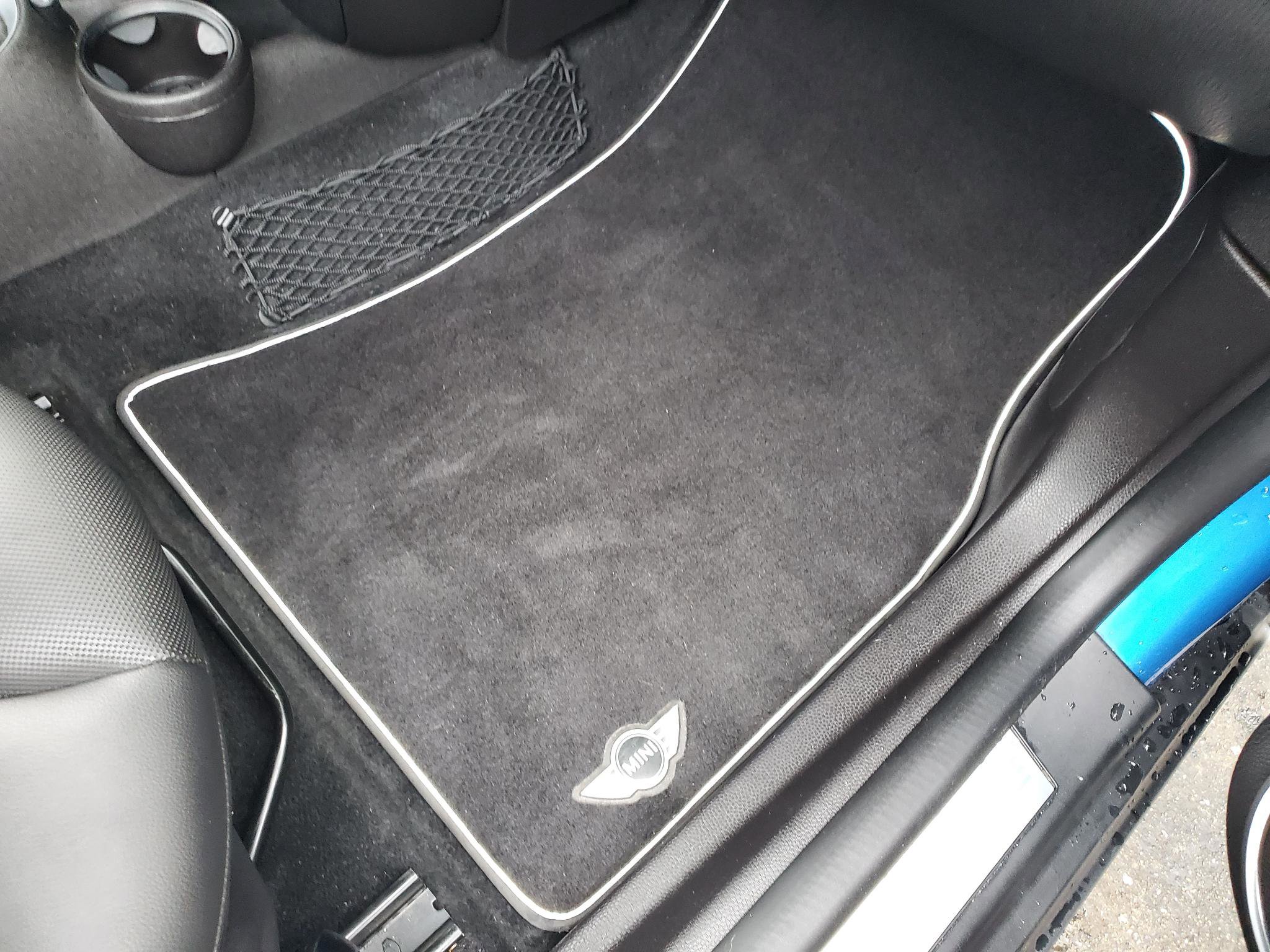 Used 2011 MINI Cooper Hardtop FWD image 25