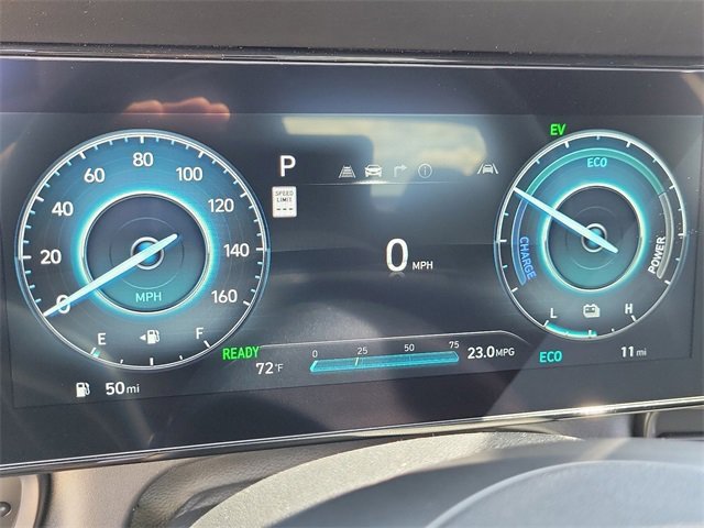 New 2025 Hyundai Elantra SEL image 10