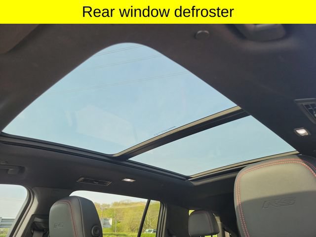 Used 2024 Chevrolet Traverse RS AWD/4WD image 20