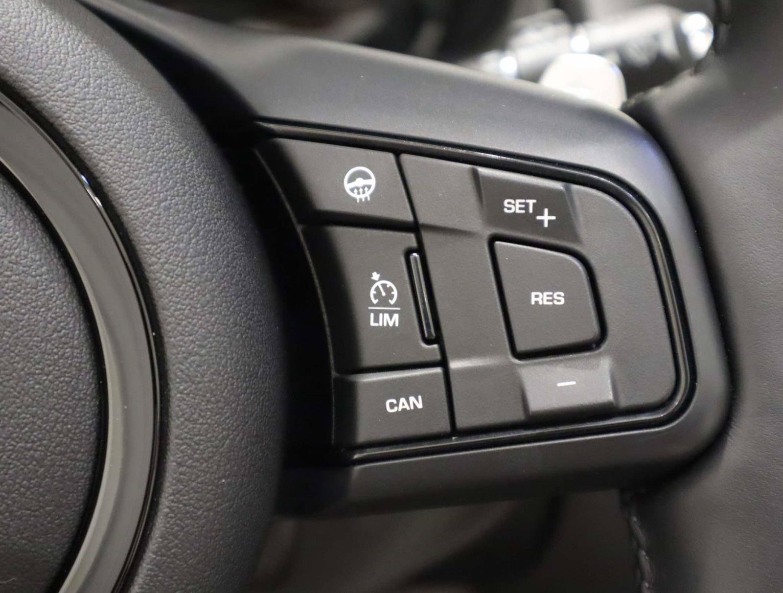 Used 2024 Jaguar F-TYPE Convertible AWD image 28