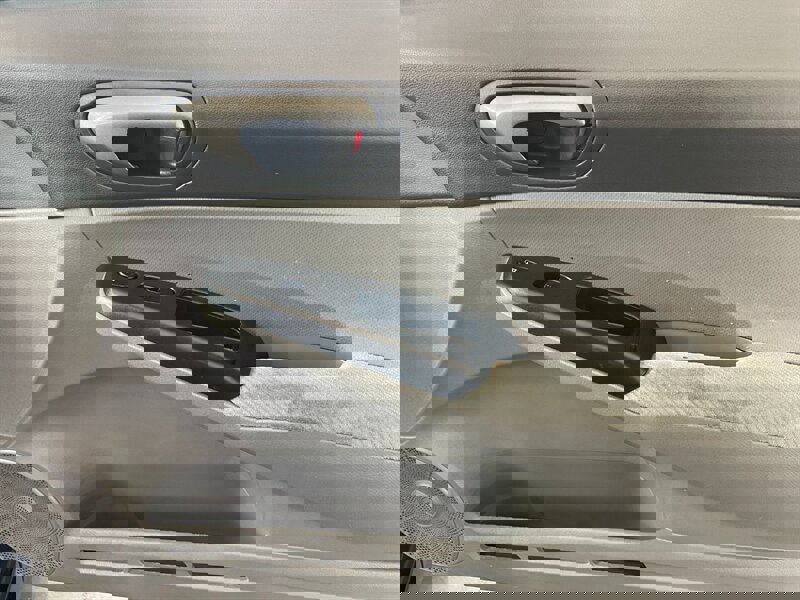 Used 2011 Honda Civic LX image 25